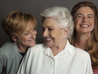 ‘Adictos’, de Daniel Dicenta y Juanma Gómez y con Lola Herrera en @PFCantabria