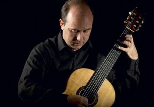 El @PFCantabria presenta a Miguel Trápaga, guitarra Jueves 14 de septiembre  Sala: Pereda  Hora: 19:30 h